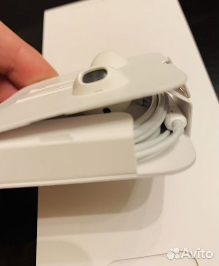 Наушники Apple EarPods Lightning оригинал новые