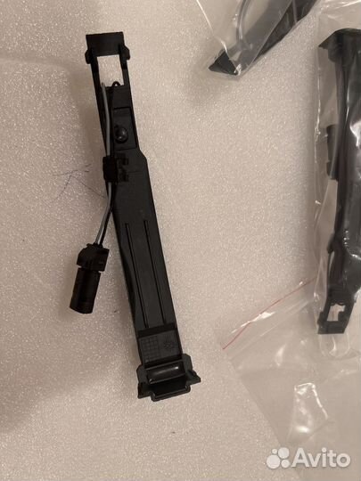 Датчик ручки двери Audi 4G8927753