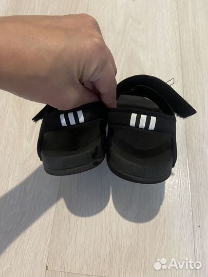 Сандали adidas