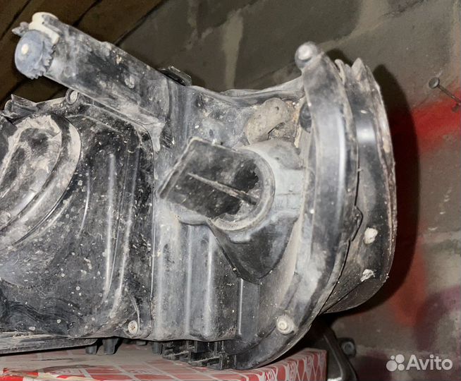 Фара левая Bmw X5 E53