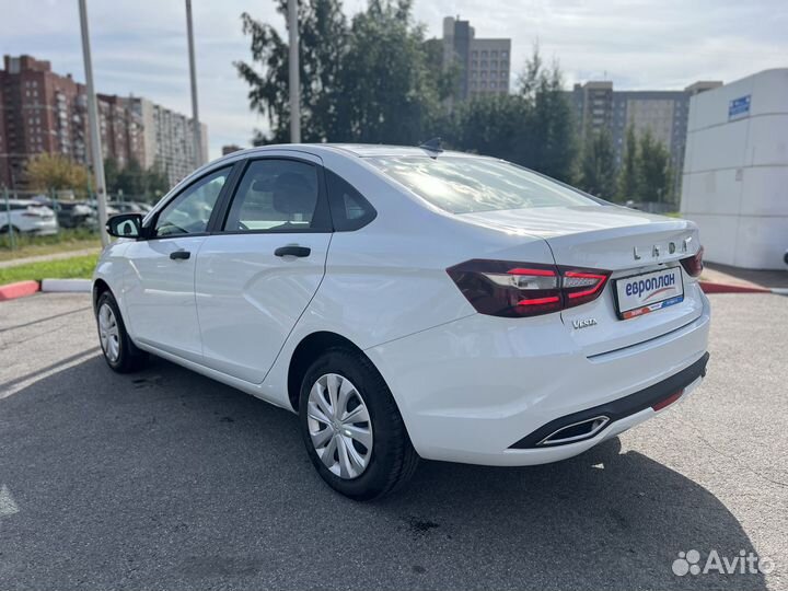 LADA Vesta 1.6 МТ, 2023, 17 267 км