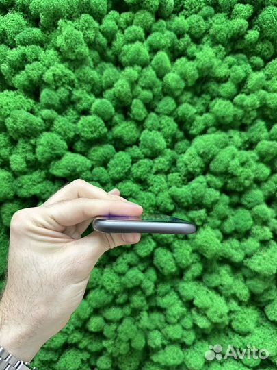 iPhone 11, 256 ГБ
