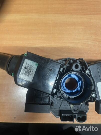 Hyundai i20 Переключатель подрулевой в сборе