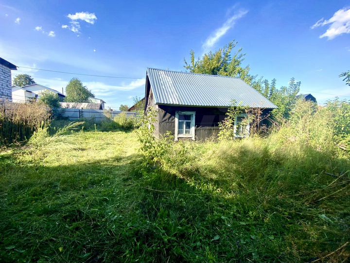 Участок 7 сот. (ИЖС)