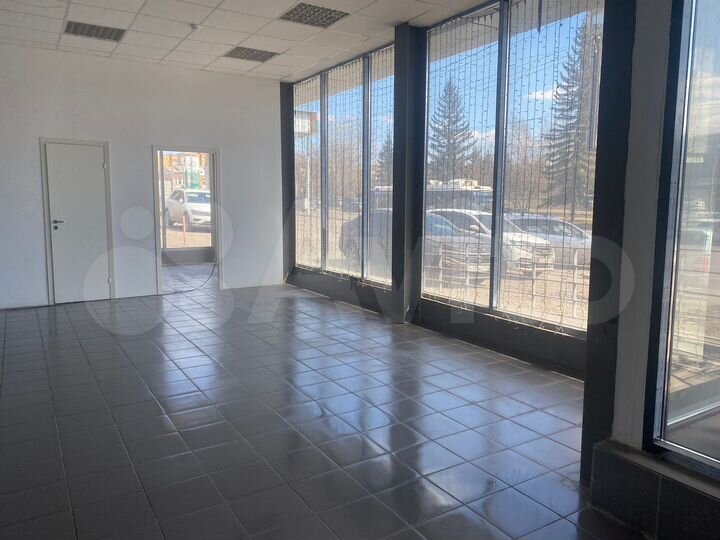 Торговая площадь, 80 м²