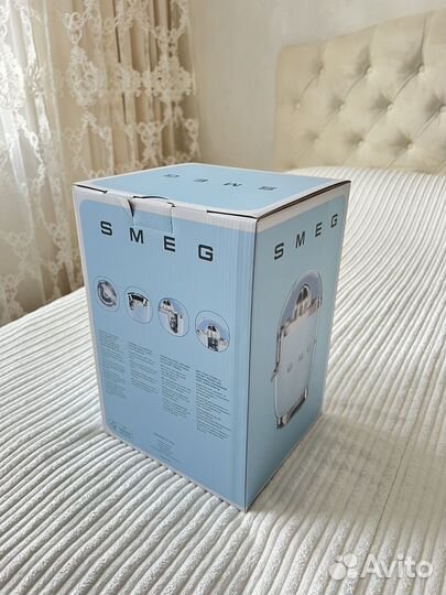 Коробки smeg