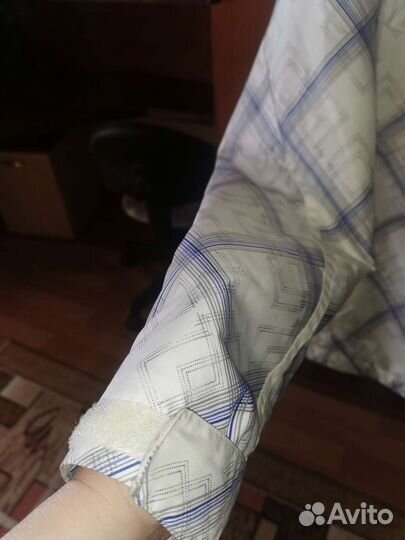 Куртка демисезонная женская 46 размер