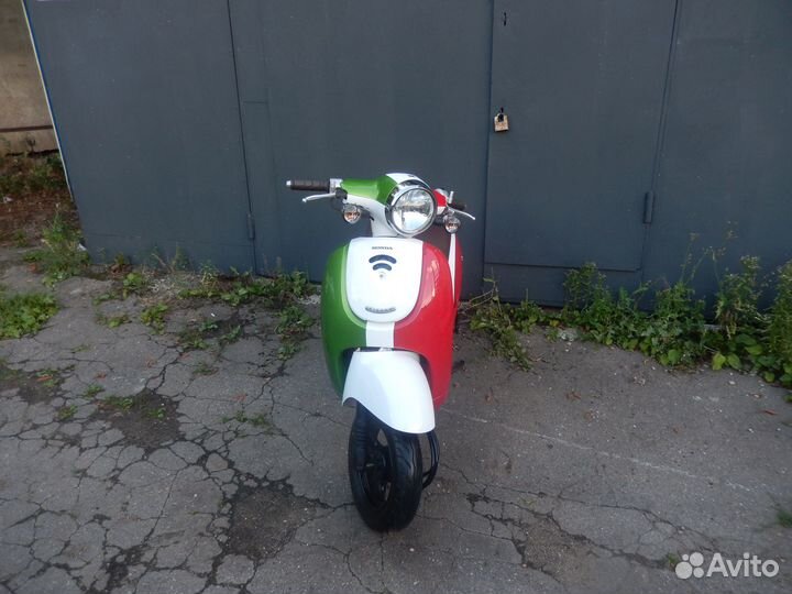 Скутер Honda Giorno AF70 