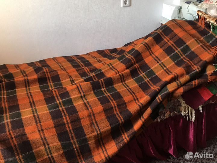 Плед шерстяной