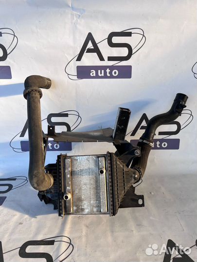 Range Rover Sport 13- радиатор интеркулера