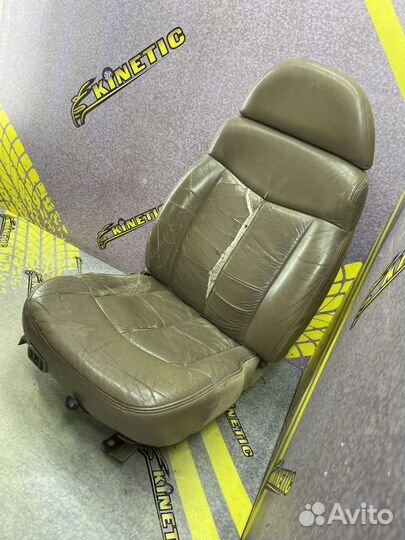 Сиденье переднее Шевроле Блэйзер Блейзер 97