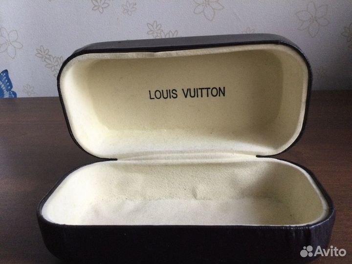 Футляр для очков louis vuitton