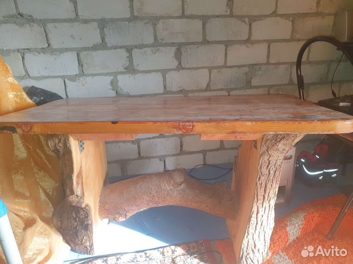Журнальный стол