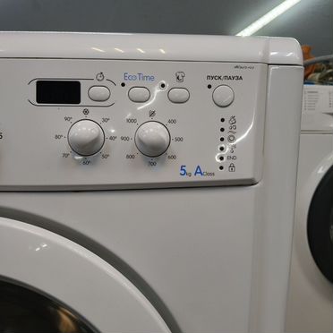 Стиральная машина indesit 5кг