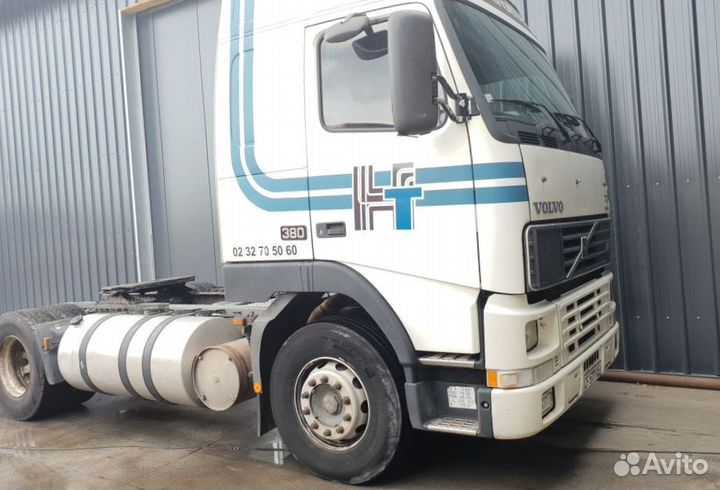 В разборке грузовик Volvo, FH 1999-2001