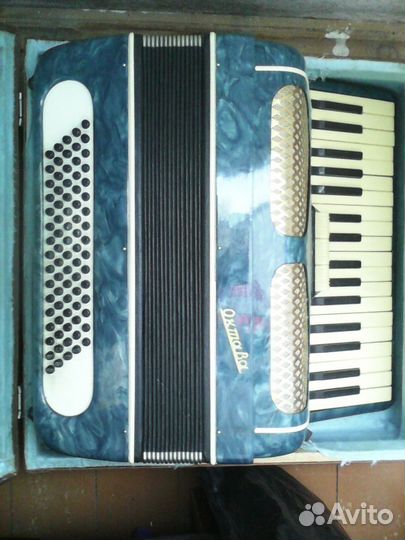 Аккордеон Октава
