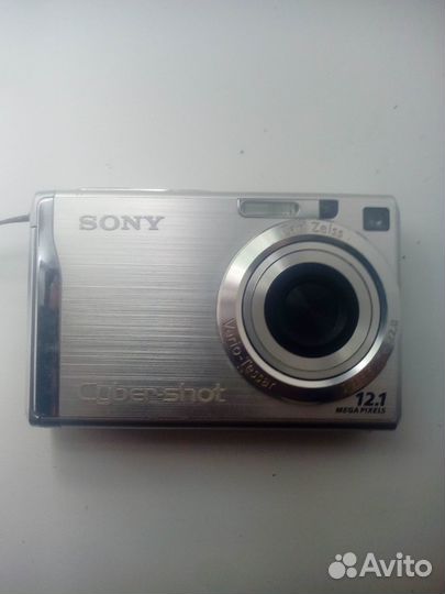 Цифровой фотоаппарат sony cyber shot