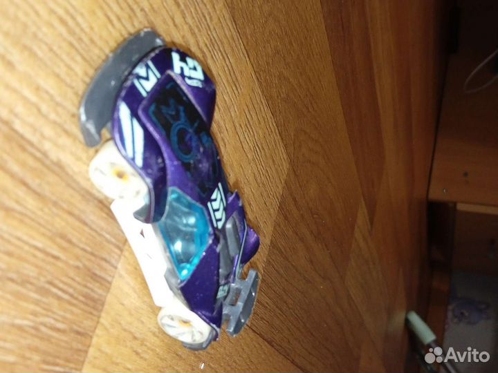 Машинки хотвилсв наличии8 и ещё 4 других