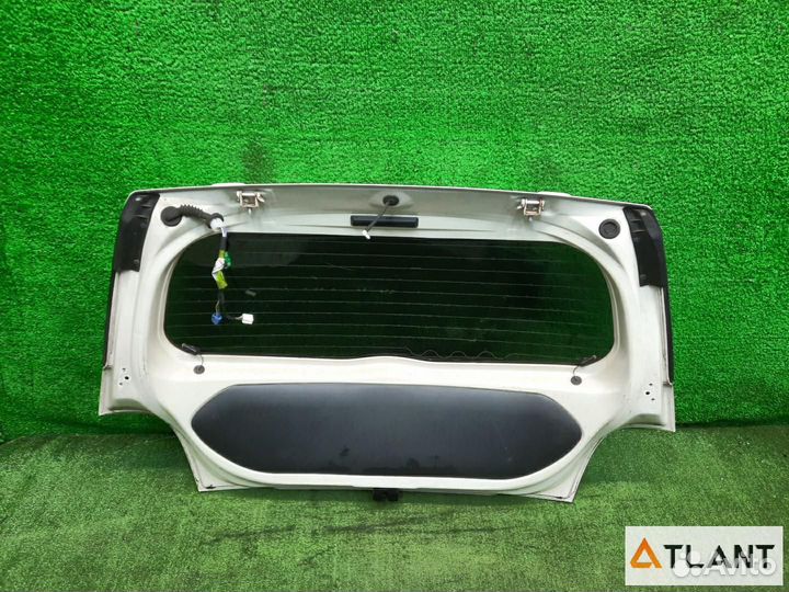 Дверь 5-я toyota IST