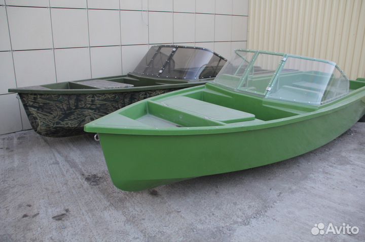 Лодка Астраханская Raskat 53DC верфь RiverBoat