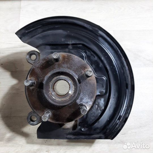 Кулак поворотный передний Nissan Qashqai 2012