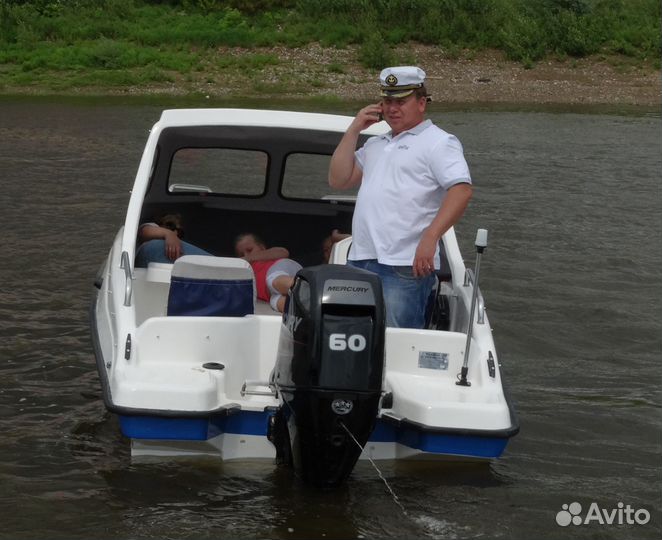 В наличии новый катер Wyatboat 3П с полурубкой
