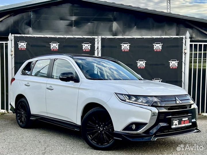Mitsubishi Outlander 2.4 CVT, 2022, 1 км
