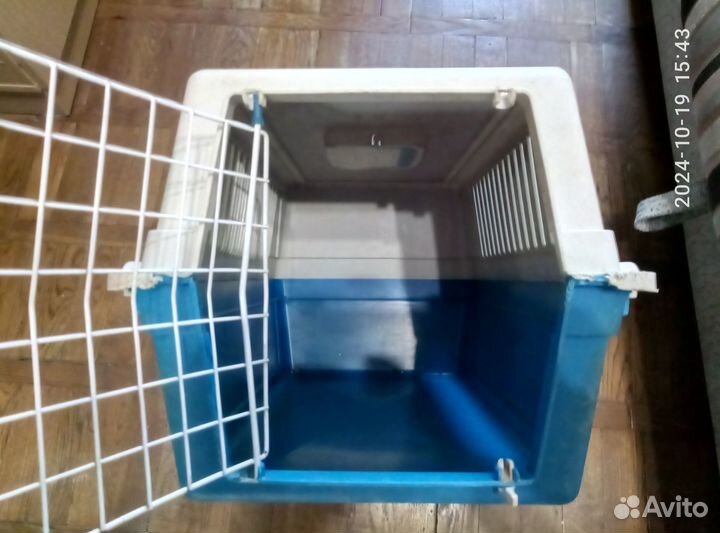 Переноска для кошек и собак