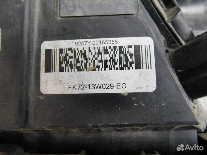 Фара правая Land Rover Discovery Sport