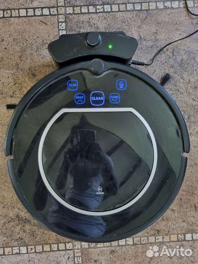 Робот пылесос Panda Панда