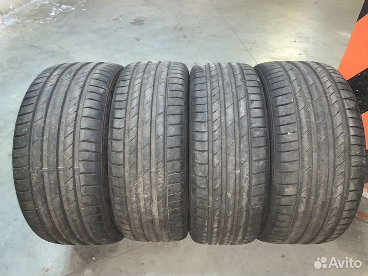 Kumho Ecsta PS71 225/45 R18 и 255/40 R18 99Y