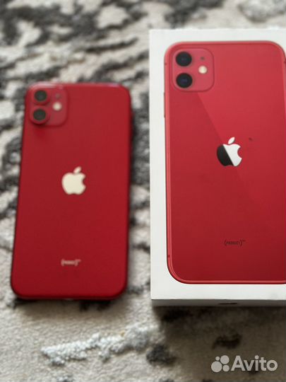 iPhone 11, 64 ГБ
