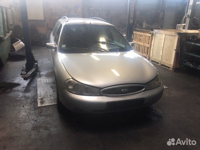 Разбор на запчасти Ford Mondeo 2