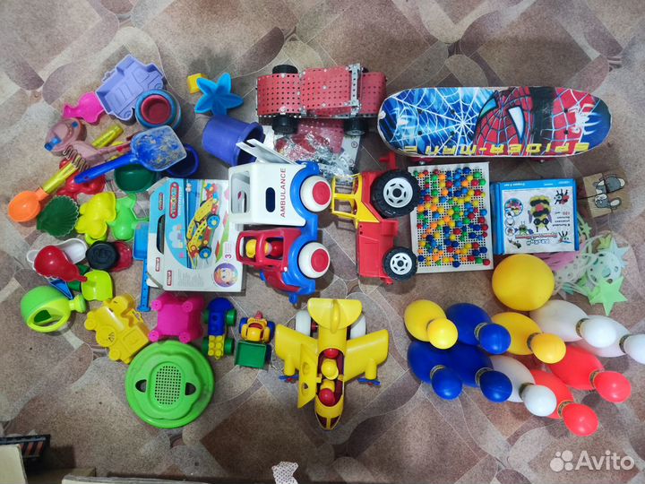 Развивающие игрушки пакетом