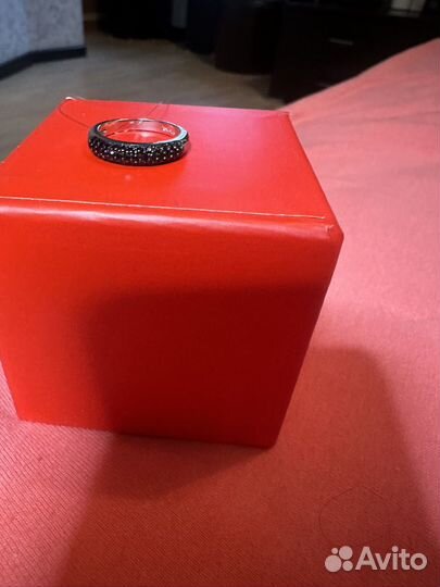 Серебряное кольцо женское 17