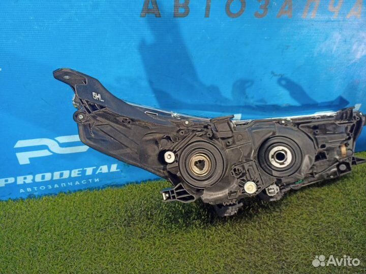 Фара левая Toyota Corolla E18