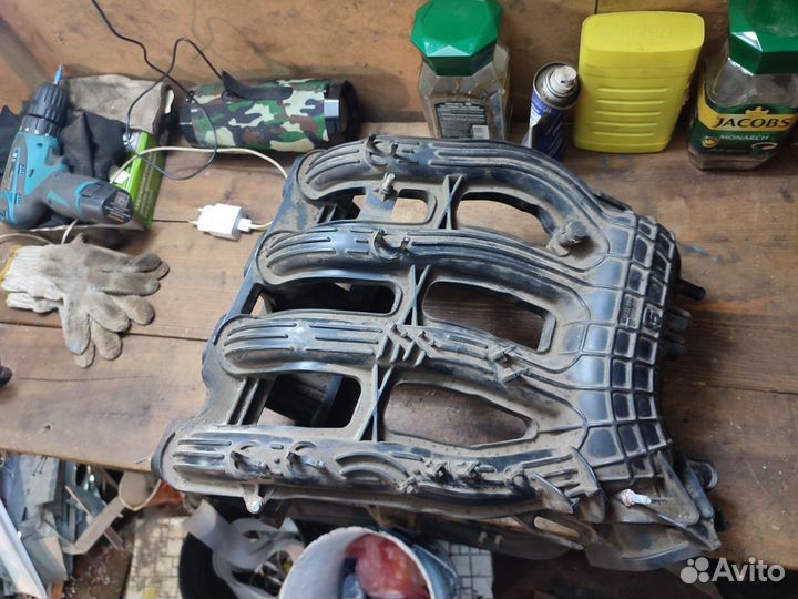 Впускной коллектор ваз 2110