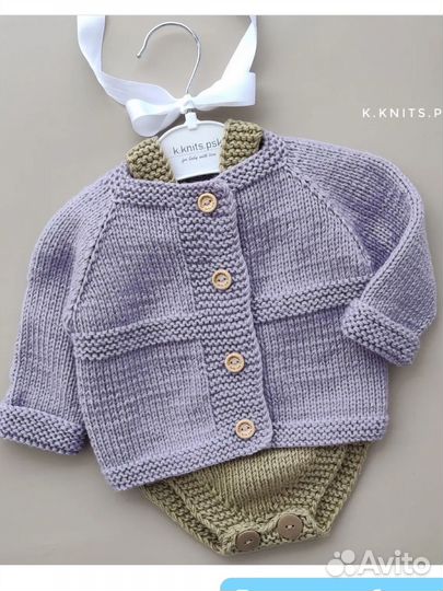 Вязаная кофта на девочку 0-3 мес