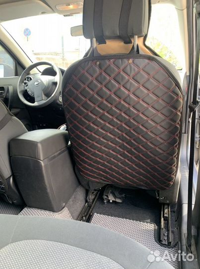 Накидка от детских ног с красной строчкой