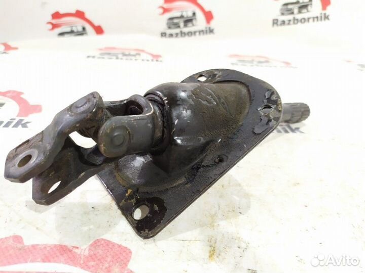 Рулевой карданчик Mercedes Sprinter W906 2.1D 2007