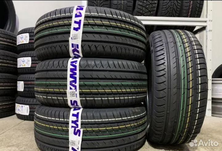Viatti Strada Asimmetrico V-130 215/55 R16 93V