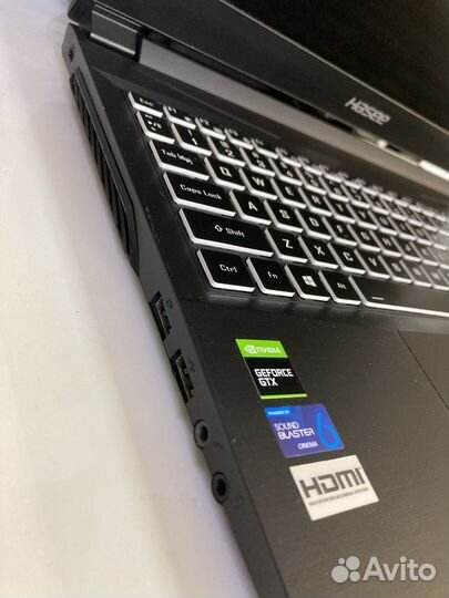 Ноутбук i7 10th/GTX1650Ti