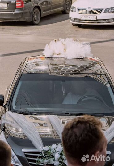 Свадебные украшения на машину
