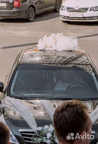 Свадебные украшения на машину