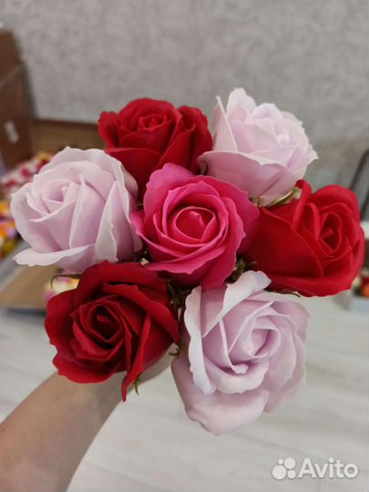 Букет-комплимент из мыльных роз