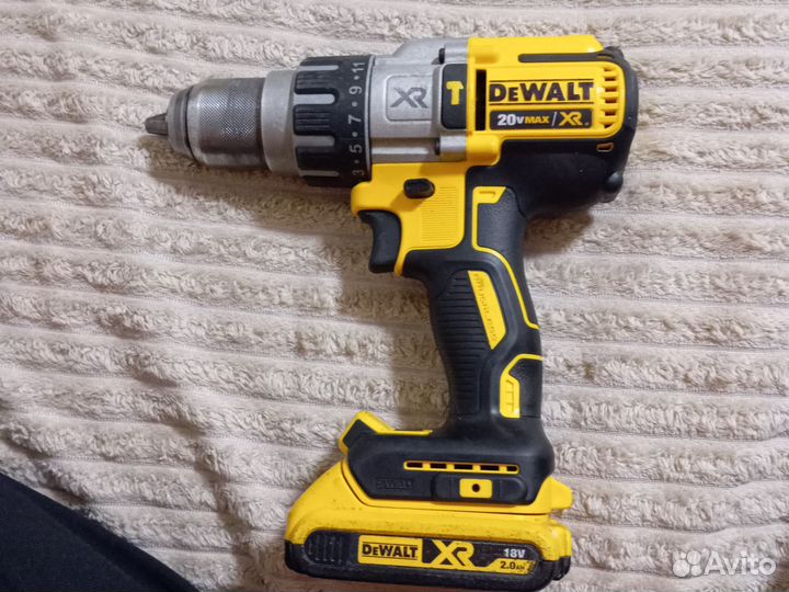 Шуруповерт dewalt