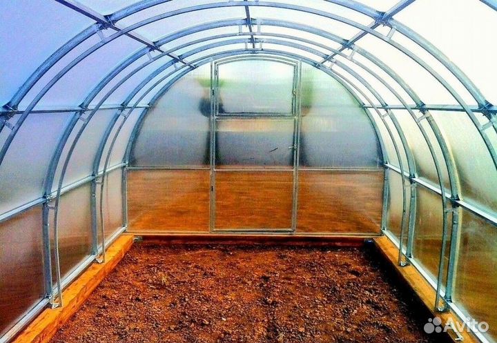 Теплица из поликарбоната