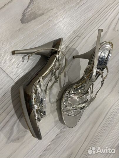 Туфли белые 38р, серебристые 40р