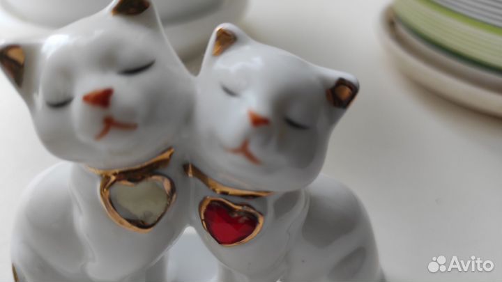 Фарфоровые статуэтки