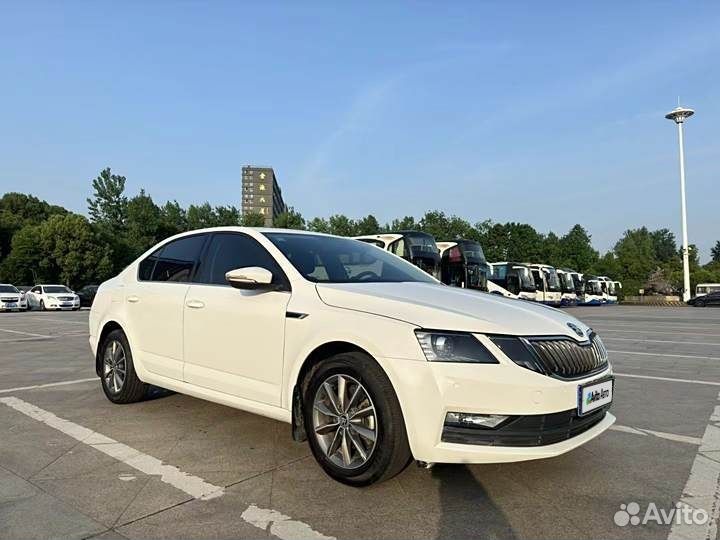 Skoda Octavia 1.4 AT, 2020, 24 600 км